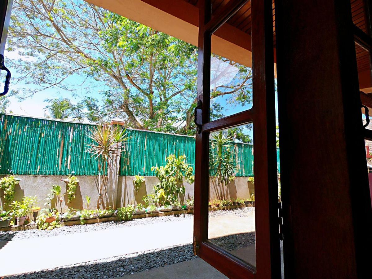 Woodside Rogers Residence Puerto Princesa Exterior foto